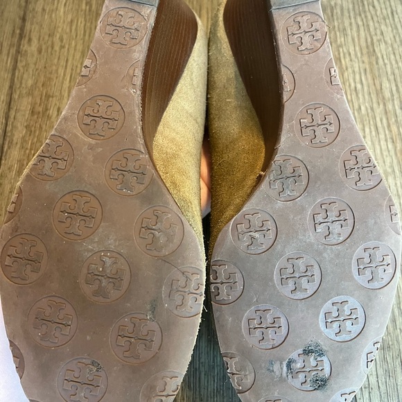 Tory Burch brown suede wedges - Picture 3 of 7
